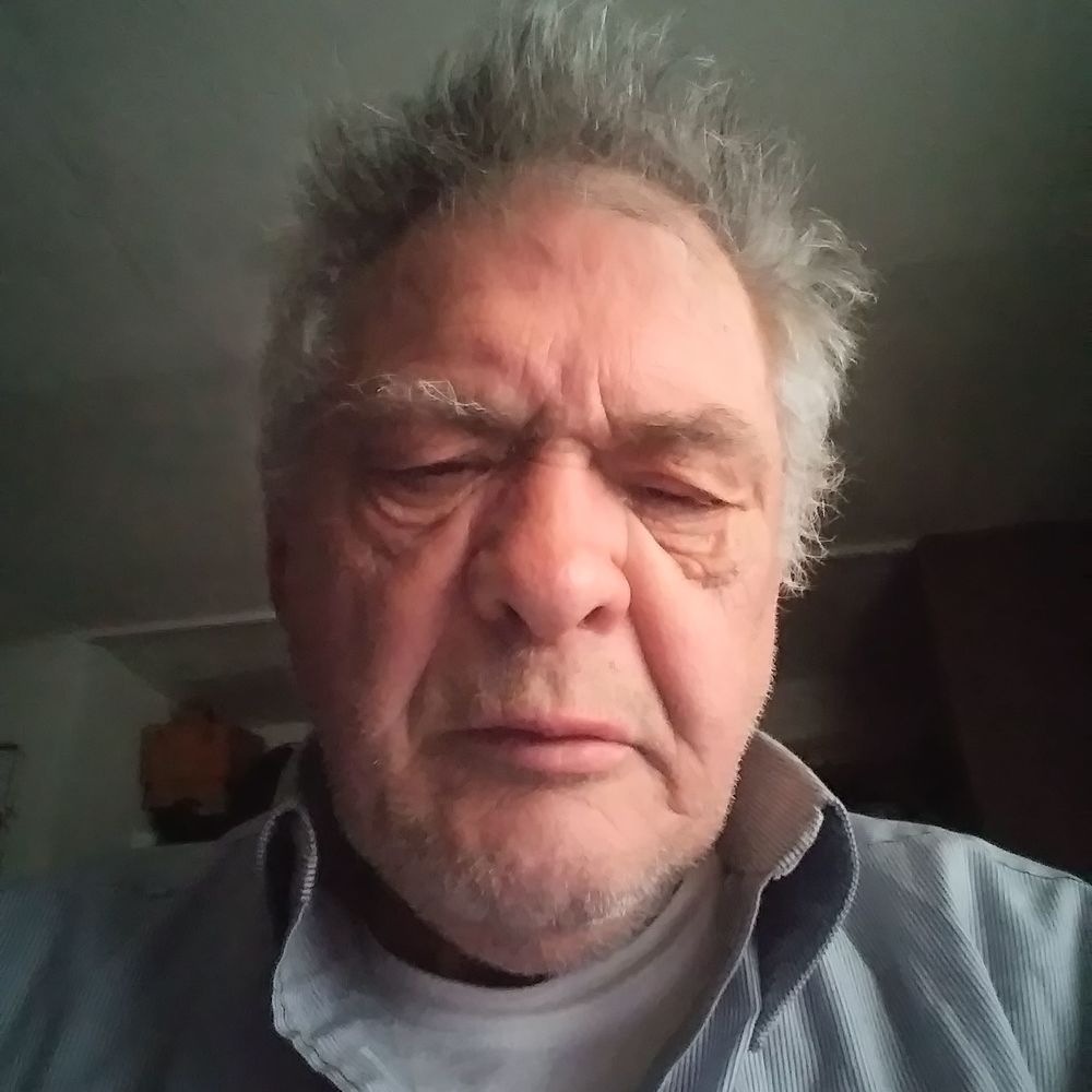 Meet your Posher, James q